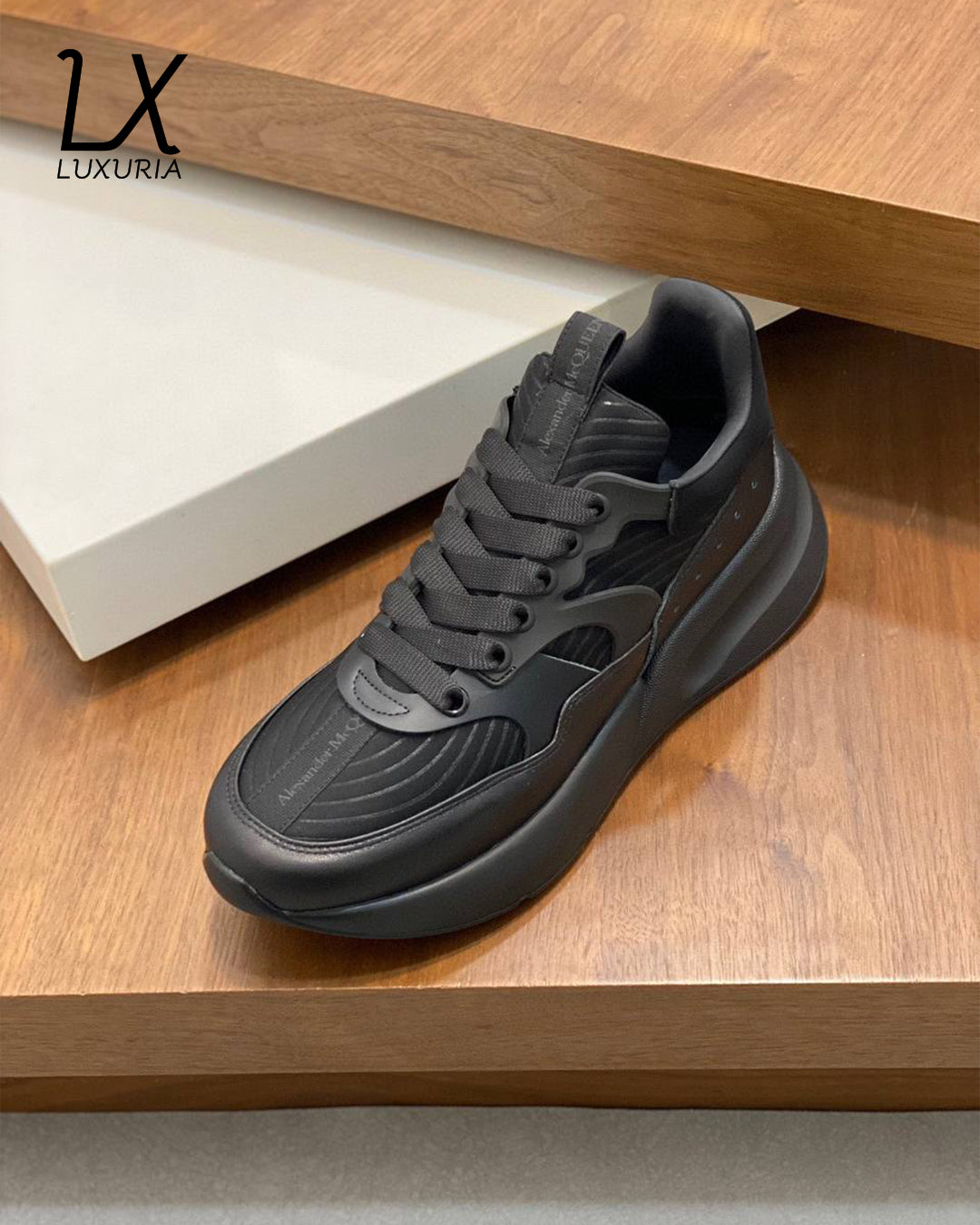 Alexander McQueen Sneaker